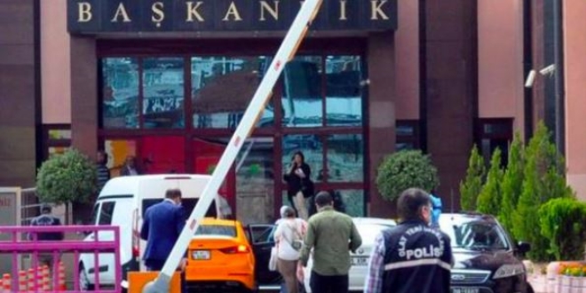 Mamak Belediyesine silahlı saldırı