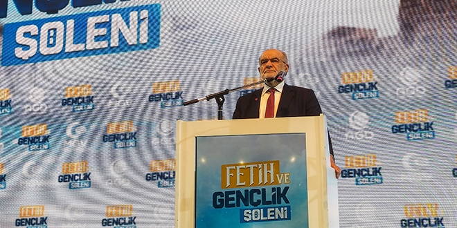 'İki taraftan birini seçme mecburiyetine karşıyım'