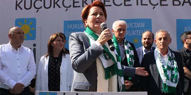 'En az 3 puan farkla Ekrem kardeim kazanacak'