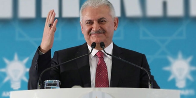 'Herkes nefesini tutmuş İstanbul'un seçimini bekliyor'