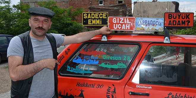 Müzeye dönüştürdüğü otomobili ile 60 il gezdi