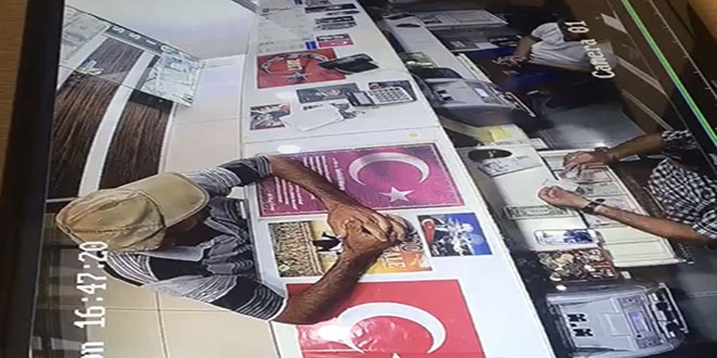 'Bak şimdi ne yapacağım, izleyin' dedi; 32 bin lirayı havaya saçtı