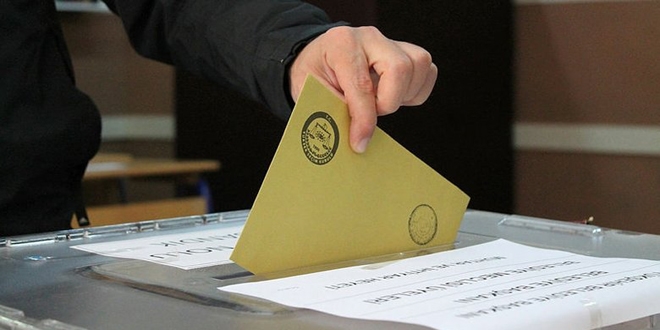Pazar günü 10,5 milyon seçmen sandık başına gidecek