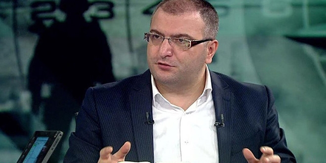 Cem Küçük'e 'Mavi Marmara'dan zorla getirme kararı