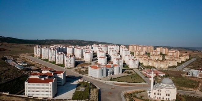 Mersin'de TOK konutlar iin kura heyecan