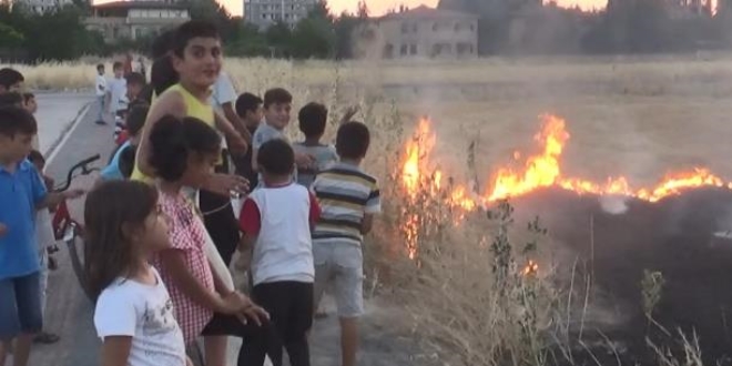 Diyarbakırlı çocuklardan büyüklere örnek olacak davranış