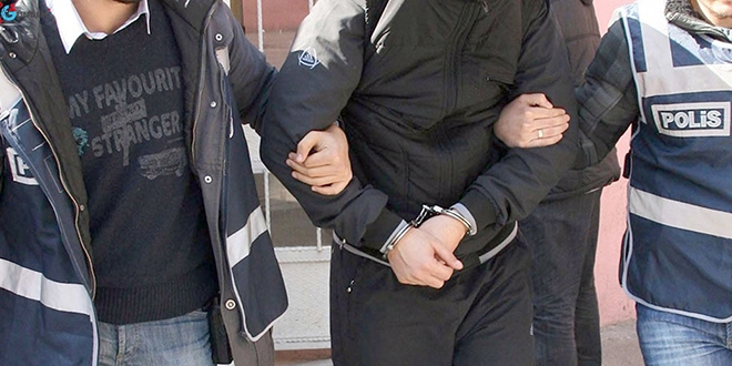 FETÖ şüphelisi iki kardeş sahte kimlikle yakalandı