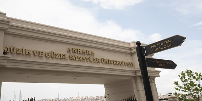 İlk tematik müzik üniversitesi öğrencilerini bekliyor