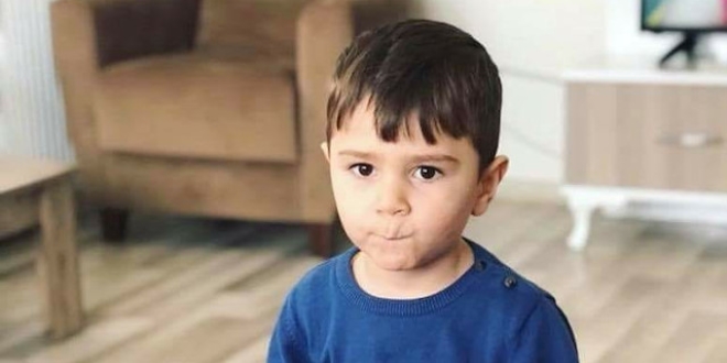Oğlunu boğan babaya tahliye: Efe daha 4 yaşındaydı