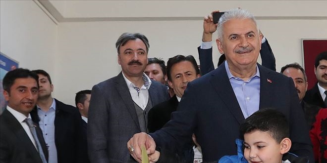 'İstanbul halkının kararının başımız üzerinde yeri var'