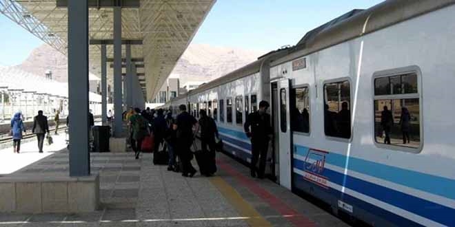 Tahran-Van yolcu treni seferleri balad