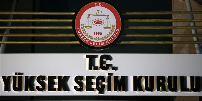 Siyaset gündeminin zirvesinde YSK vardı