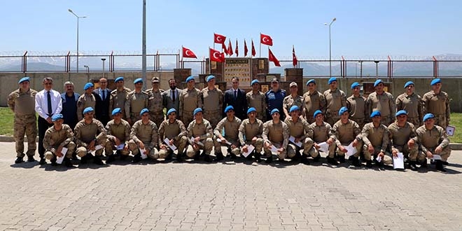 Terristlere gz atrmayan JH timine baar belgesi