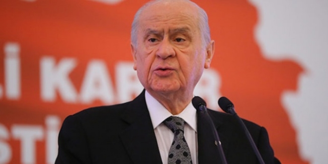 Bahçeli A takımını uyardı: Algı oyunlarına izin vermeyin!