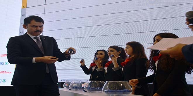 TOKİ'nin Başakşehir Kayabaşı sosyal konutları kurası yapıldı