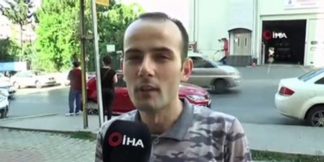 Otobüs şoförü ile yolcuların tekme tokat kavgası kamerada