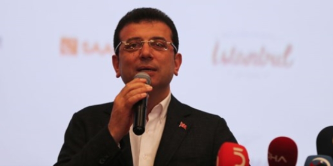 Ekrem İmamoğlu mazbatasını aldı