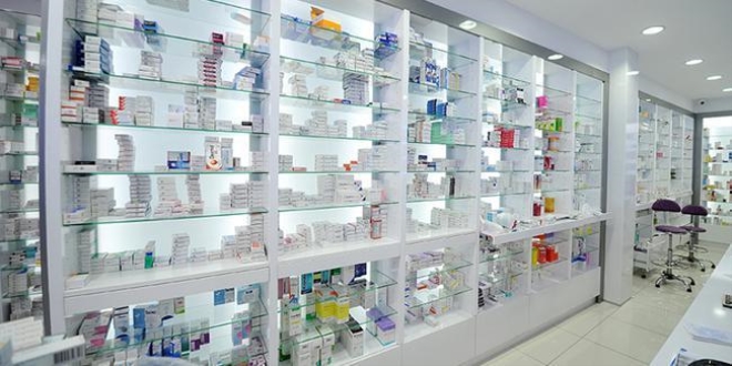 Yeni ve nakil eczanelerde levha ve termometre ykmll