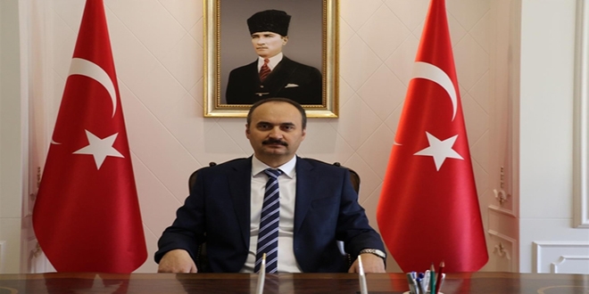 Vali yapılacak işlerin takibi için yazılım geliştirdi