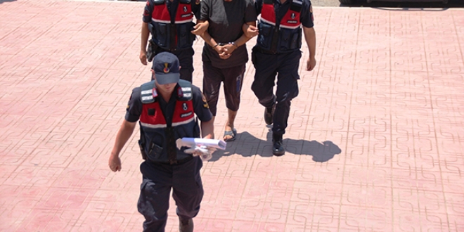 Yksek sesten dolay uyard, canndan oldu