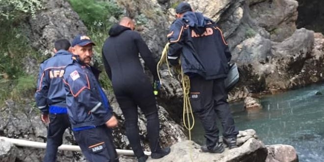 Selfie çekerken kayalıklardan düşen gencin yakınlarının feryadı