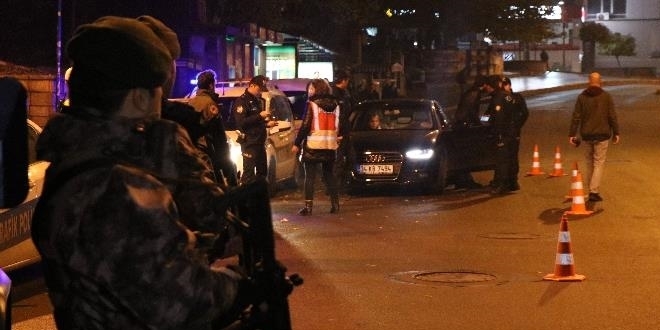 İstanbul'da helikopter destekli 'Yeditepe Huzur' uygulaması