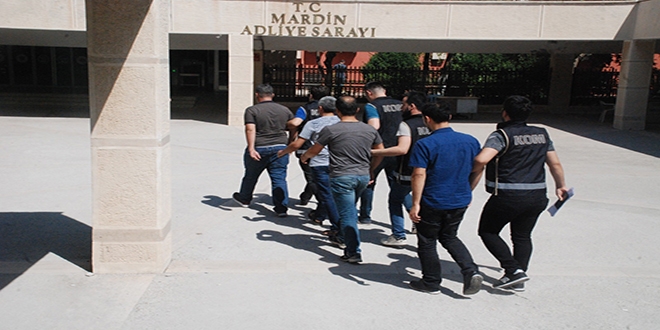 Mardin merkezli 6 ildeki FET operasyonunda 3 kii tutukland