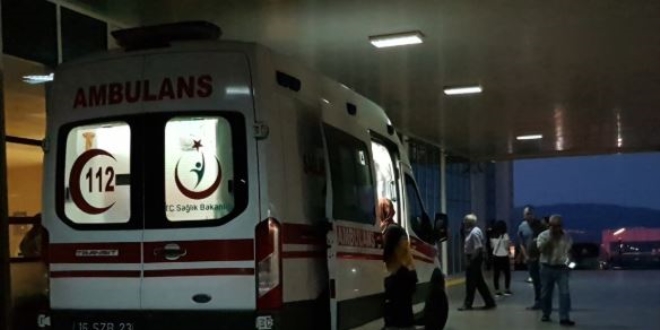 Bursa'da traktr kazas: 2 l, 1 yaral