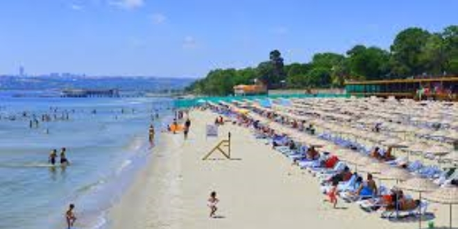 İstanbullular İBB plajlarına akın etti