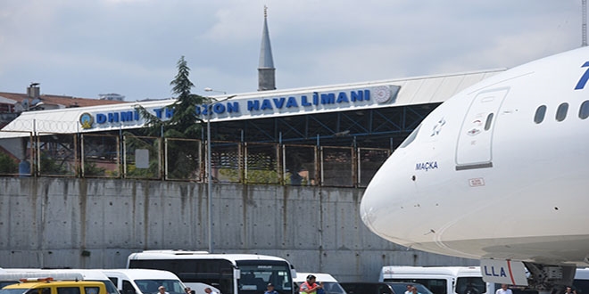 Rüya uçağı 'Maçka' ilk seferini Trabzon'a yaptı