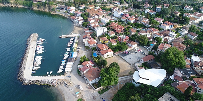 Satılık köy meydanı