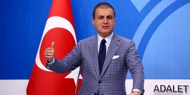Ömer Çelik'ten Çukurovalı gençlere destek sözü