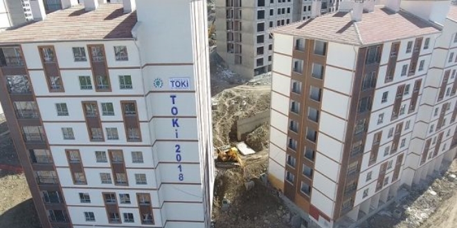 Terör mağdurları için yapılan konut sahiplerine müjde