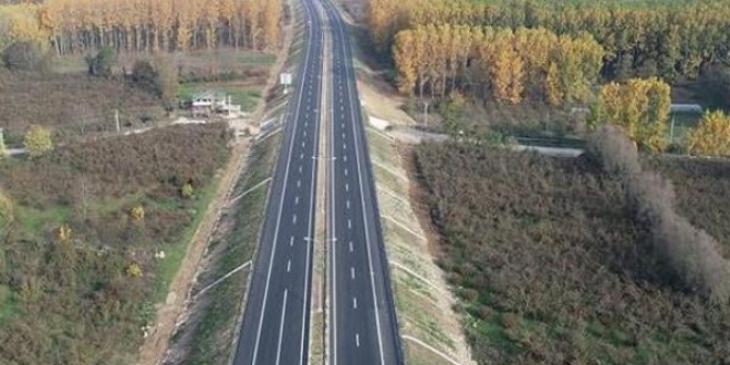 Anadolu Otoyolu Gölyaka gişeleri hizmete açıldı