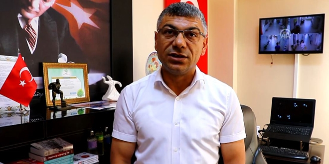 İlçe Milli Eğitim Müdürlüğü 'PARDUS'a geçti