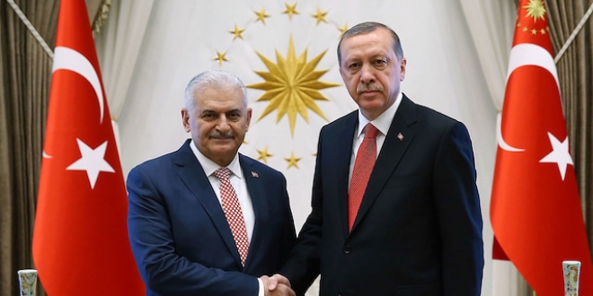 Erdoğan: Binali Bey'i kenarda bırakamayız