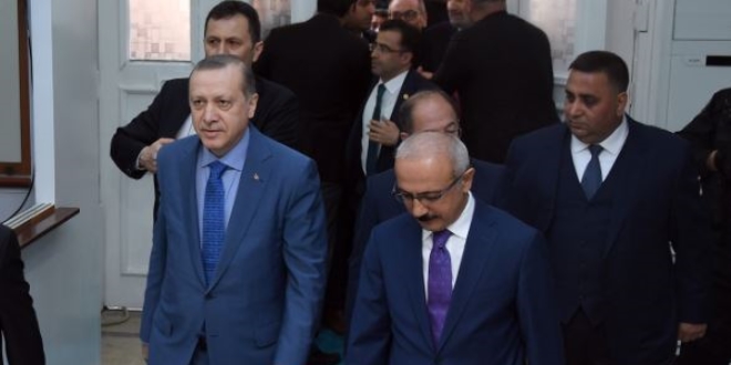 Erdoğan, HDP'li Fırat'ı hastanede ziyaret etti