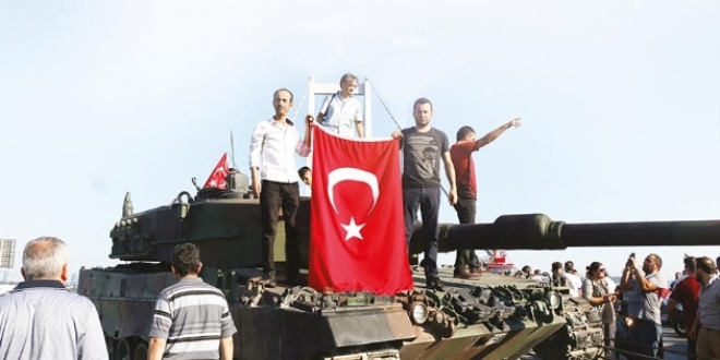 Turkcell'den, şehit eş ve çocukları ile gazilere destek