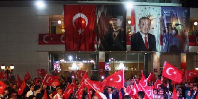 Şehit ve gazi aileleri 15 Temmuz yemeğinde buluştu