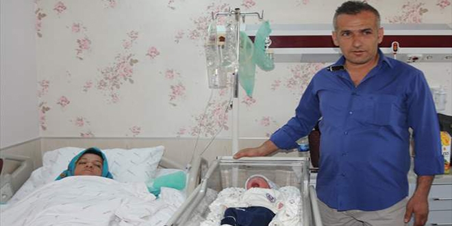 26 yıl sonra evlat sahibi oldular... 'Ömer Halis' ismini verdiler
