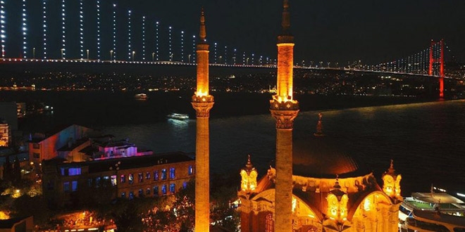 90 bin camide eş zamanlı olarak sela okunacak