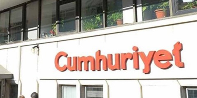 Cumhuriyet eski yazarlarının cezalarına 'bozma' istendi