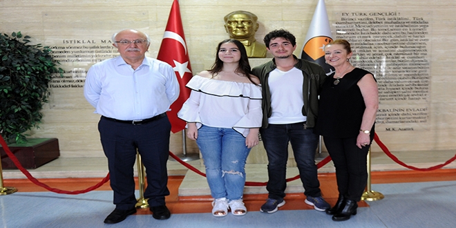YKS birincisinin başarı sırrı: Çok kitap okumak