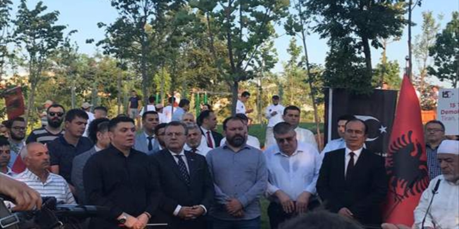 Türkiye'de mezun olan yabancı öğrenciler 15 Temmuz'u unutmadı