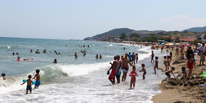Tekirdağ'da mavi bayraklı plajlarda yoğunluk