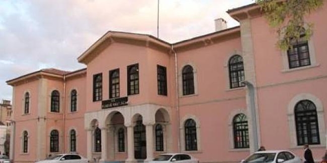 Elazığ'da, personel alımı, 3 yöneticiyi görevden aldırdı