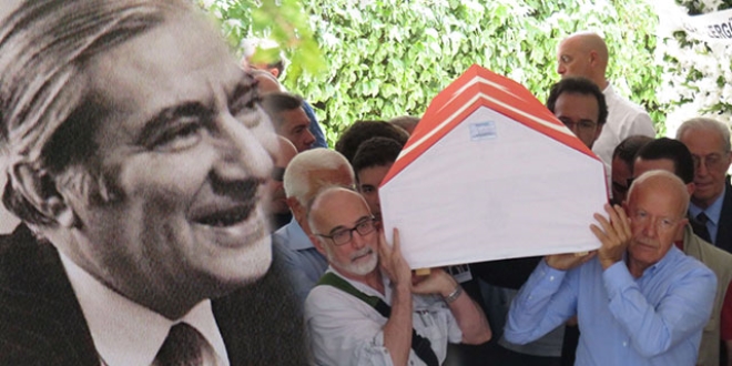Hayatını kaybeden emekli büyükelçi toprağa verildi