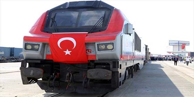 Türkiye ile Gürcistan arasındaki ilk ihracat treni yola çıktı