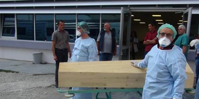KKKA şüphesiyle hastanede tedavi gören kadın öldü