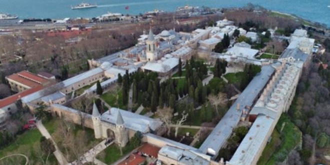 Topkapı Sarayı Dış Karakol Binası önüne düzenleme